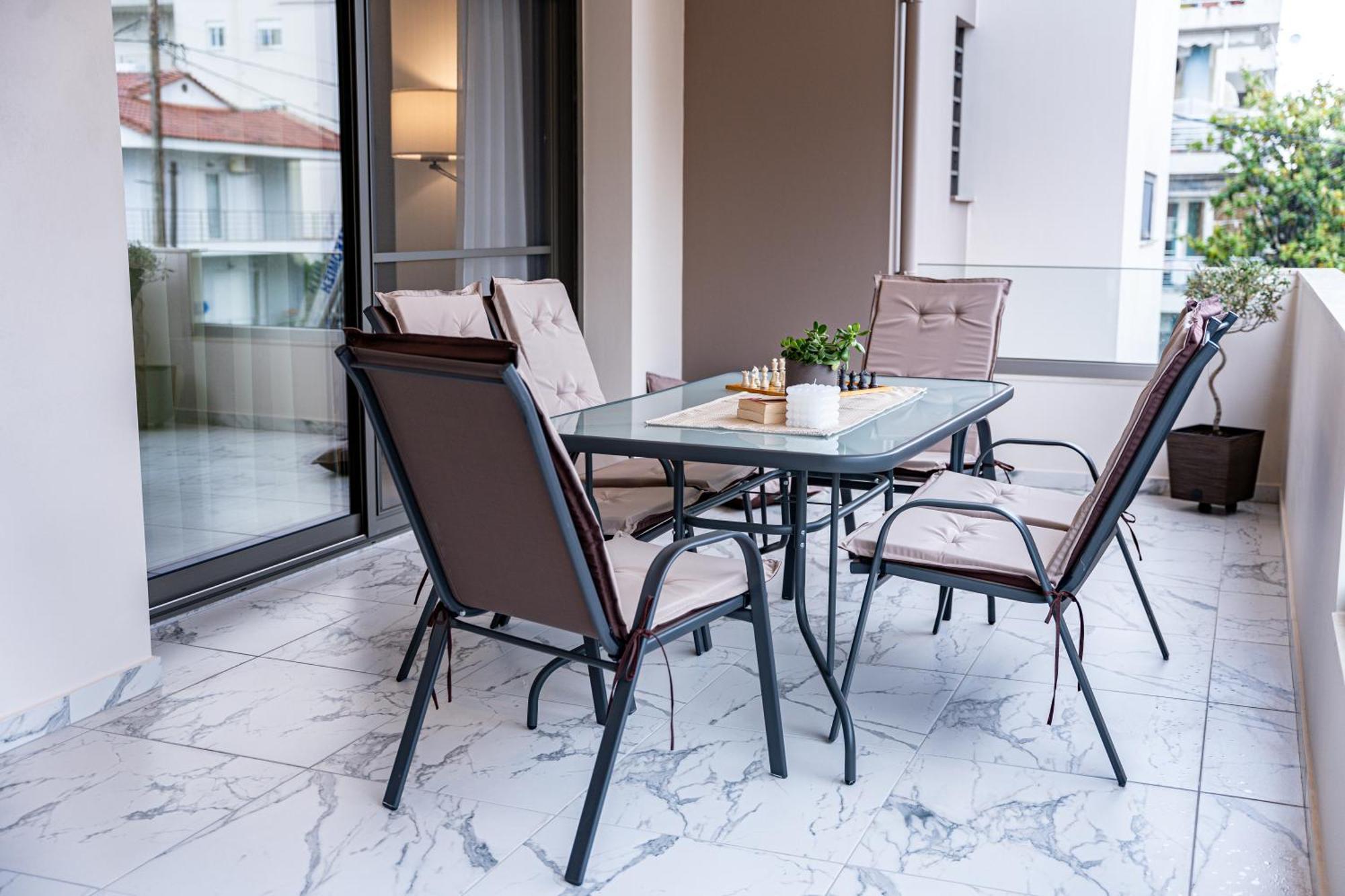 Euphoria Apartment Kalamata Eksteriør billede